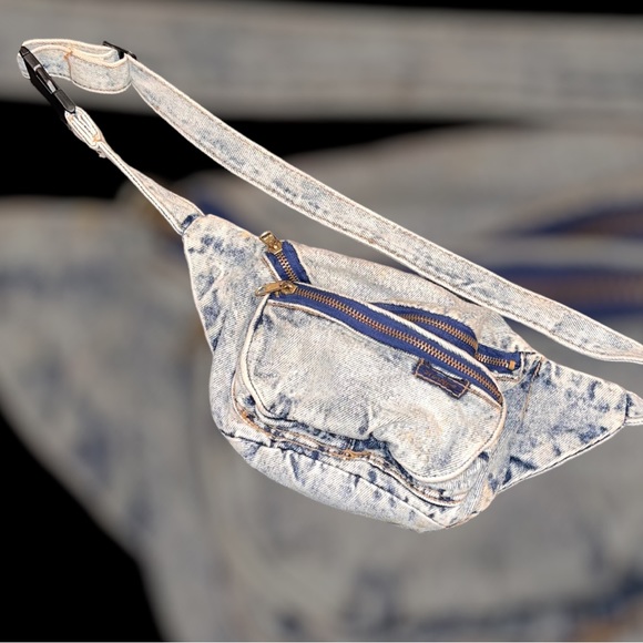shane Bags 9s Vintage Acid Wash Fanny Pack Poshmark